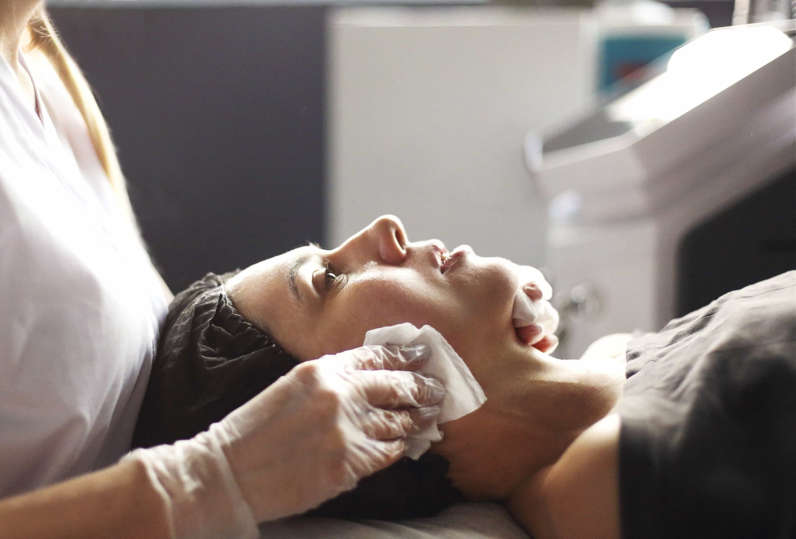 relaxed woman with a deep cleansing nourishing
