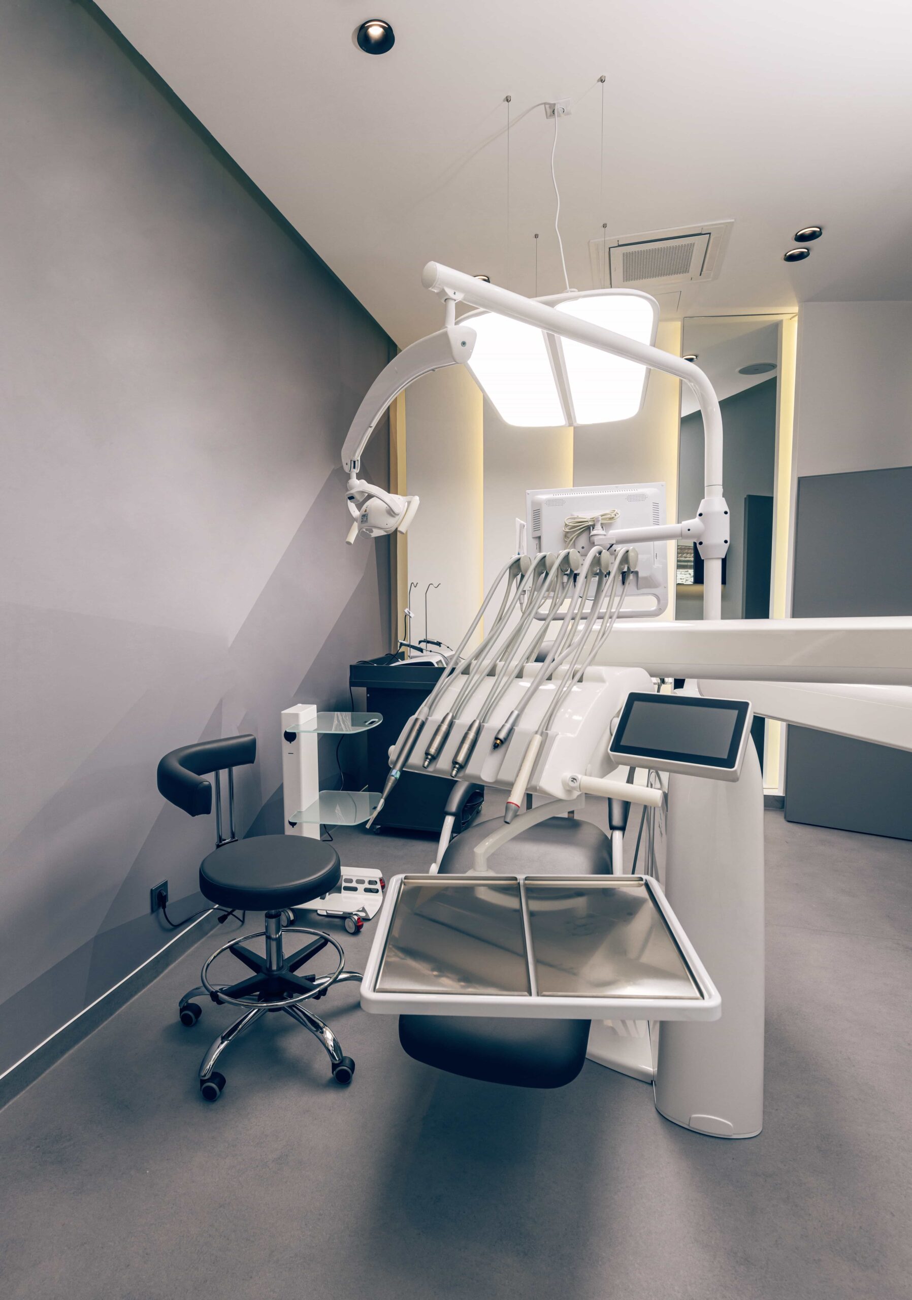 Dentist working on tooth moulds